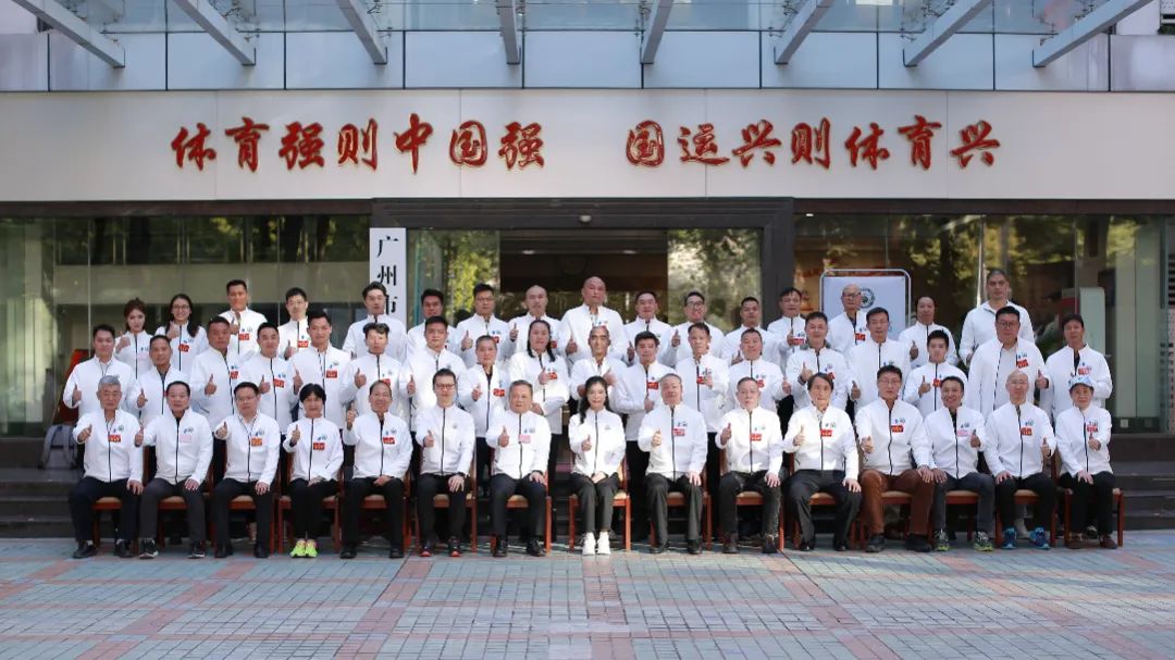 0e3cc45c360a65cbd3ecf717b36c7b5.jpg 图片